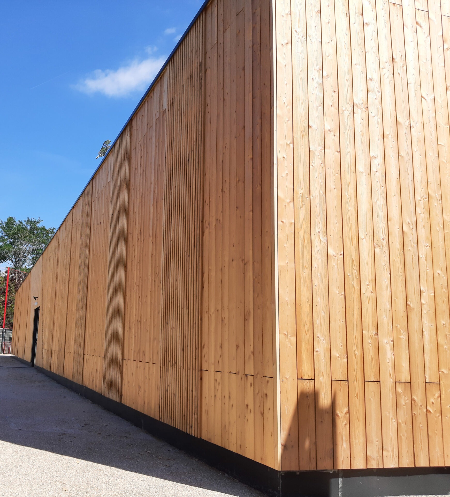 Façade+en+bardage+bois+A22